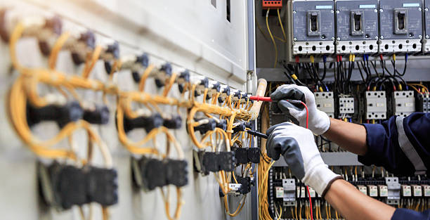 Professional Electrician technician working in Lambertville, MI